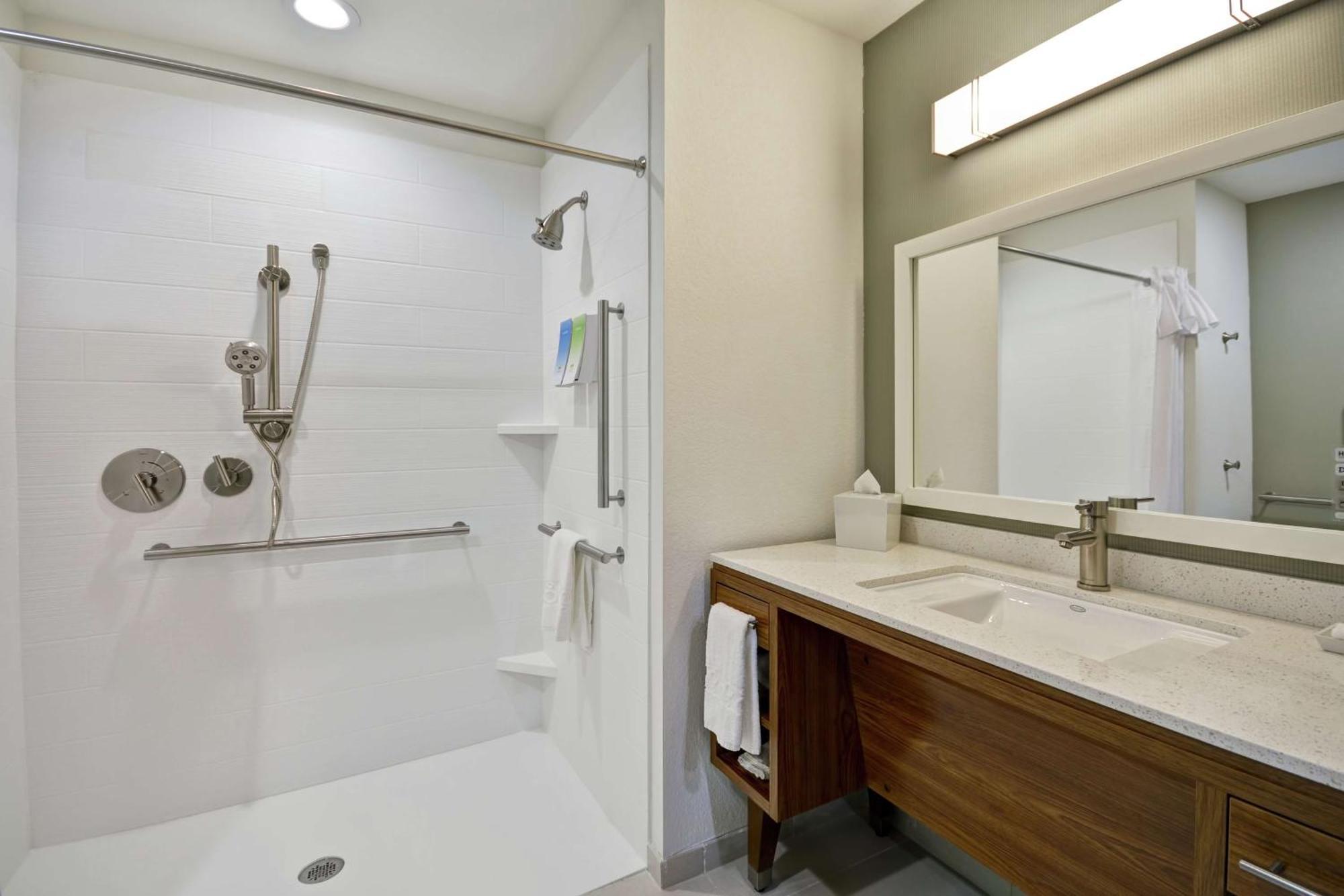 Home2 Suites By Hilton Stow Akron Eksteriør billede