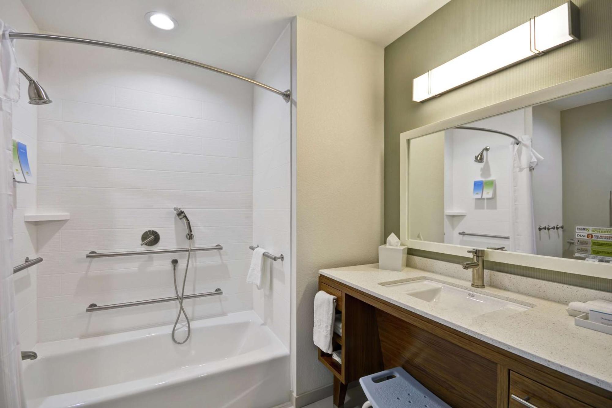 Home2 Suites By Hilton Stow Akron Eksteriør billede